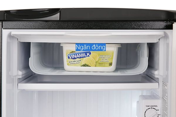 Tủ lạnh Aqua 90 lít AQR-D99FA.BS