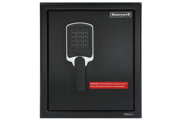 Két sắt Honeywell 2605 chống cháy chống nước dung tích 25,4 lít trọng lượng 51,2kg