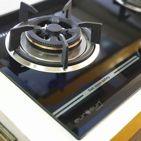 Bếp gas âm Eurosun EU-GA281 mặt kính cường lực chịu nhiệt dày 8mm vát 4 cạnh mâm chia lửa bằng đồng Italy Design