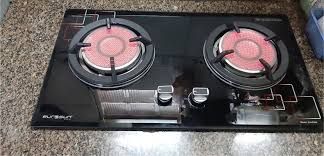 Bếp gas âm hồng ngoại Eurosun EU-GN08 mặt kính cường lực chịu nhiệt dày 8mm vát cạnh kiềng gang siêu bền chống trượt