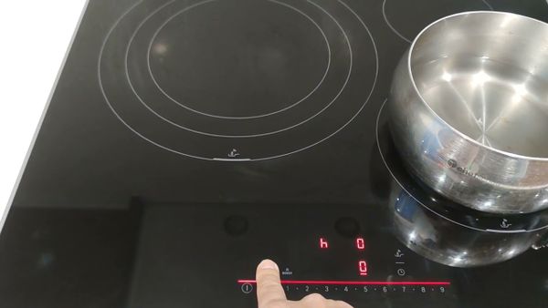 Bếp từ Bosch PID675HC1E âm tủ 3 vùng nấu