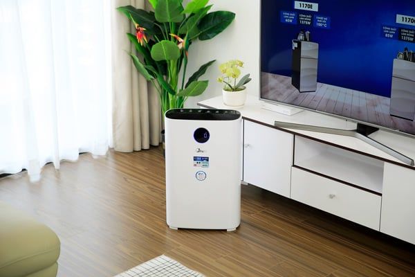 Máy lọc không khí FujiE AP400 kết nối Wifi Công suất 32W 4 cấp độ gió cấp lọc HEPA 3M H13