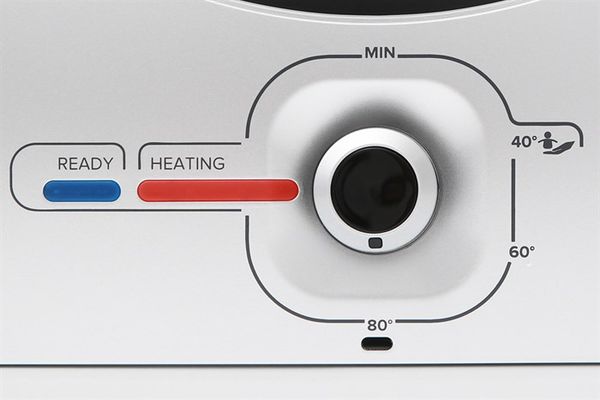 Bình nóng lạnh gián tiếp Ariston 20 lít 2500W SL2 20RS 2.5 FE