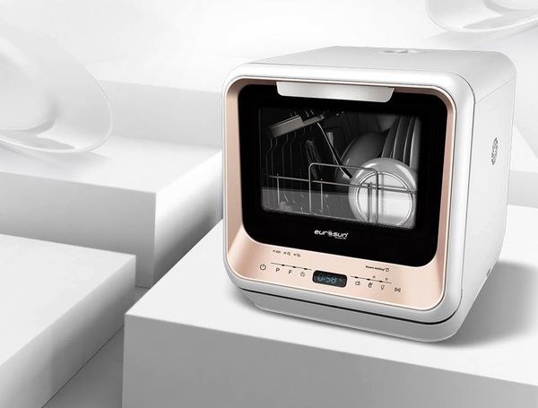 Máy rửa bát Eurosun STB50E06EU cảm ứng kỹ thuật số 5 chế độ công suất lên tới 860W dung tích chứa 5 bộ bát đĩa