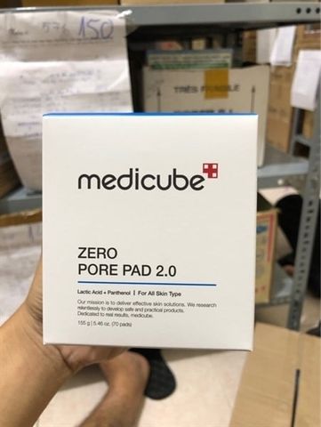 MEDICUBE_Toner Pad Thu Nhỏ Lỗ Chân Lông Zero Pore Pad 70 Miếng (Xanh Dương)
