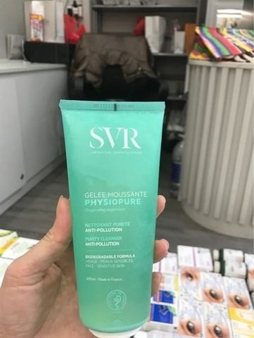 SVR_Gel Rửa Mặt Cho Da Nhạy Cảm Gelee Moussante Physiopure 200ml