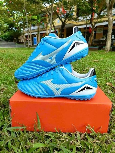 Giày bóng đá MIZUNO F1 - xanh trắng