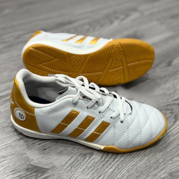 Giày bóng đá đế IC 11 Pro trẻ em - TRẮNG GÓT VÀNG