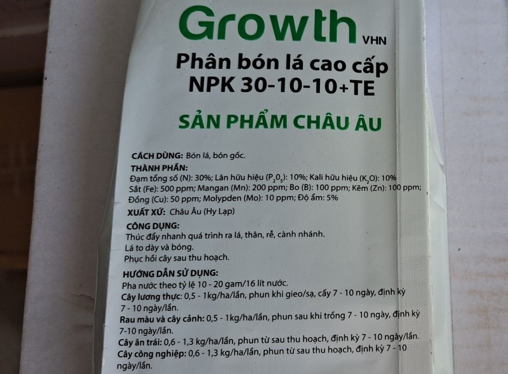 (500gam) Growth 30-10-10 +TE: phân bón lá cao cấp, nhập của Châu Âu - đâm chồi khỏe, phát đọt nhanh, bung đọt mạnh