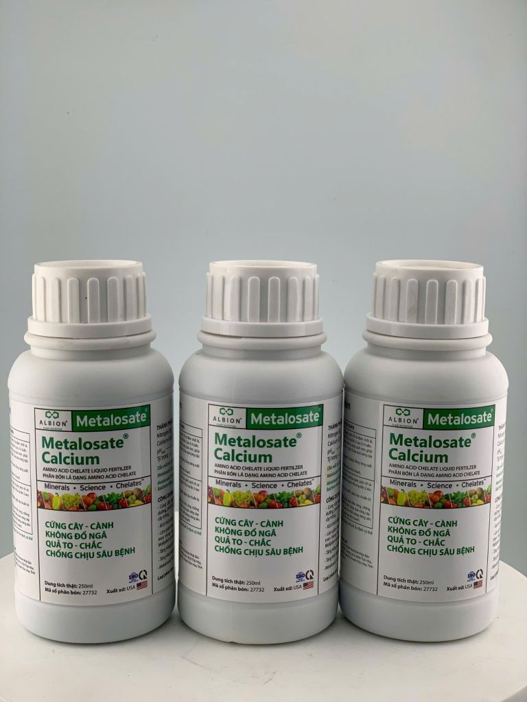 (Nhập khẩu Mỹ) Metalosate Calcium 100ml và 250ml: Phân Bón Lá Dạng Amino Acid Chelate Cứng cây - Cành, Không đổ ngã, Quả to - Chắc, Chống chịu sâu bệnh