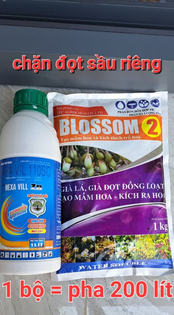 (1 kg) Phân bón lá Blossom 2 - Tạo mầm hoa sầu riêng, kích trổ hoa, làm già lá sầu riêng nhanh và đồng loạt, Ức chế đọt mạnh