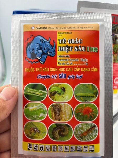 Gói Tê Giác Diệt Sâu 70gam: trừ sâu sinh học dạng cốm NewMectin 126WG: trừ sâu ăn bông, sâu cuốn lá, sâu vẽ bùa, sâu đục trái cà, trái ớt, trái bắp, sâu xanh da láng