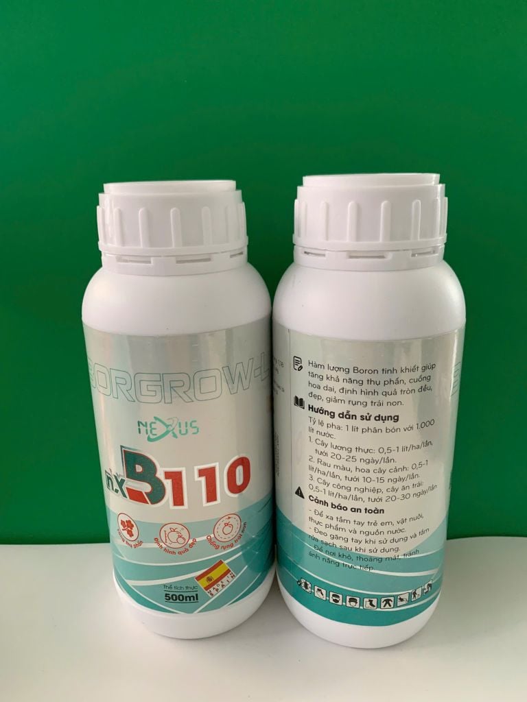 Chai Boron - B110 500ml nhập khẩu từ Tây Ban Nha, hàm lượng bo cao 110.000ppm, tăng khả năng thụ phấn, dai cuống hoa, dai cuống trái, làm đẹp trái và giảm rụng trái non