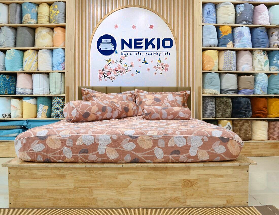  Bộ chăn ga Lụa Tencel Lá Đỏ 