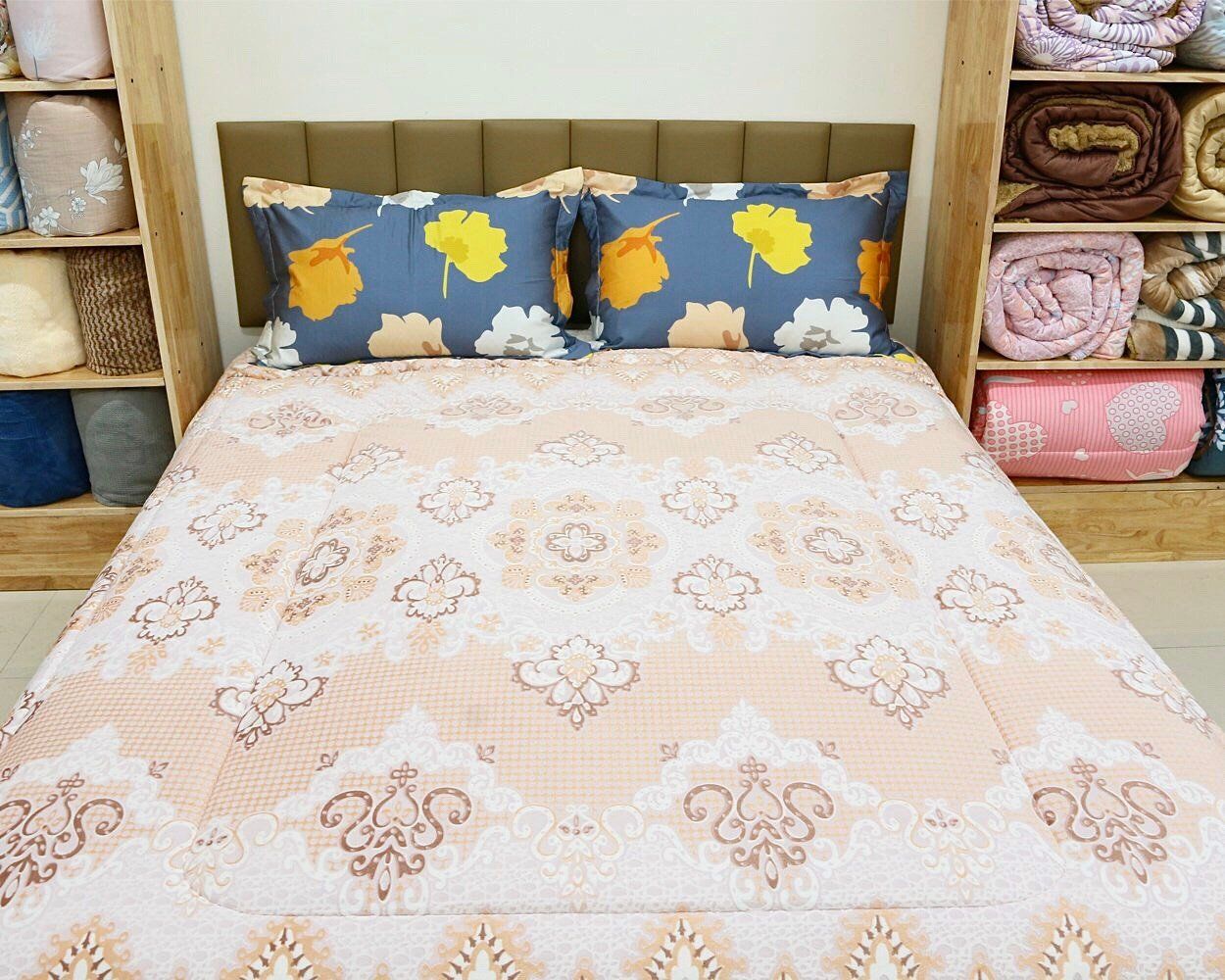  Chăn Lông Thỏ Queen Luxury Nekio Họa Tiết Nâu Cam 