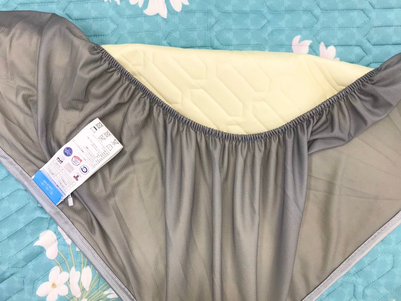  Chiếu Latex vải modal Bồ Công Anh bo chun bọc đệm 