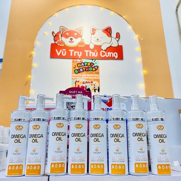 Dầu cá hồi dưỡng lông mềm mượt, ngăn rụng lông cho Chó Mèo DUK 150ml