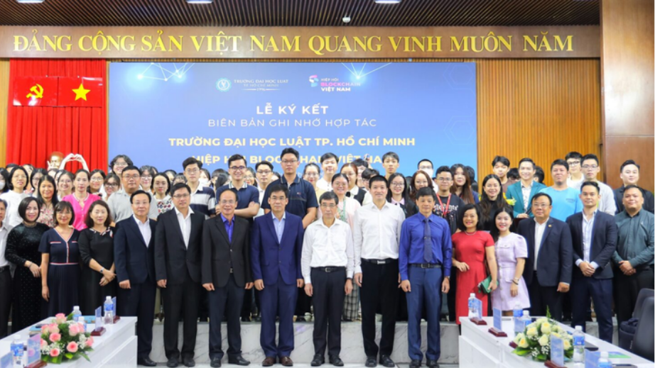  ABAII Unitour 7: Ứng dụng AI & Blockchain trong ngành luật 