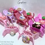  (Nhựa Xịn) Kẹp Tóc Càng Cua 3 Răng 6 Răng Honey, Mica Gấu Dâu, Có Charm 3D 