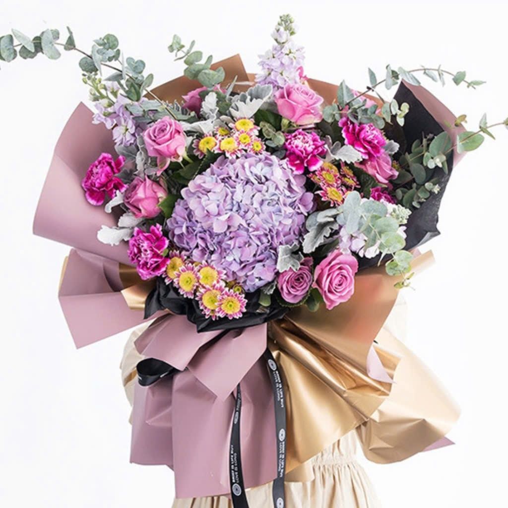  ( 58cm* 58cm) Giấy Cao Cấp 2 Mặt, Mặt Màu Và Mặt Nhũ Đồng. 