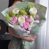  (38x52cm) Giấy Gói Hoa Chữ Tiếng Anh Họa Tiết-  Foam Cứng - Phong Cách Trang Nhã - Không Thấm Nước 