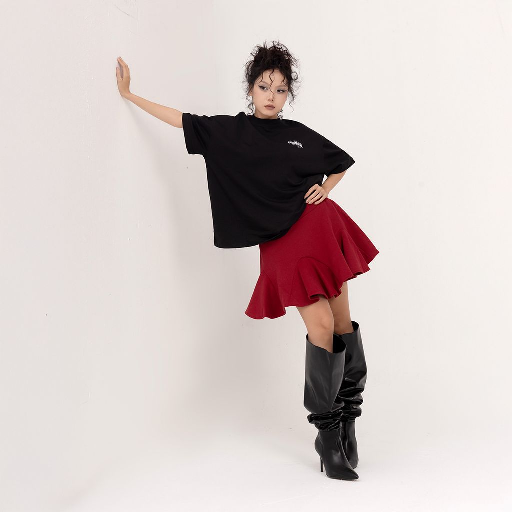 Áo Rắn Boxy In Logo Unisex - Đen