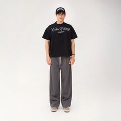 Áo Thun Unisex Form Boxy In Nhũ - Đen