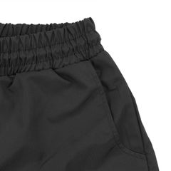 Quần Short Vải Dù Logo Thêu Unisex - Đen