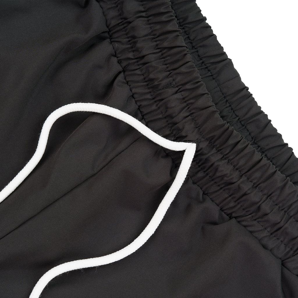 Quần Short Vải Dù Logo Thêu Unisex - Đen