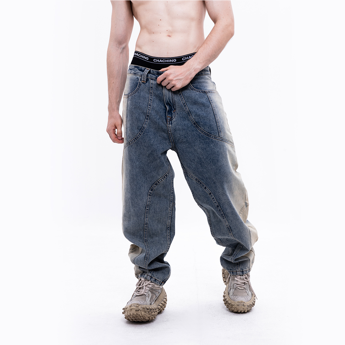  CHACHING STAR-WASHED JEANS 