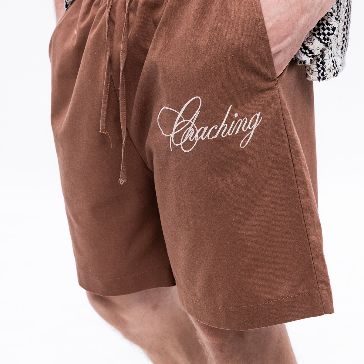  CHACHING LINEN SHORTS –  Earth Brown 
