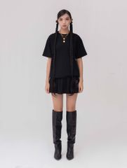 Áo Thun Hoạ Tiết Chữ Dập Nổi - Đen