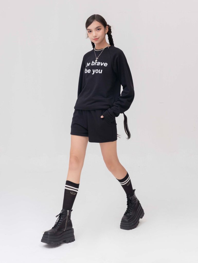 Set Đồ Nỉ Dài Tay và Quần Short - Đen