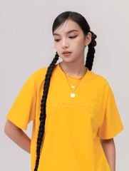 Áo Thun Hoạ Tiết Chữ Dập Nổi - Vàng