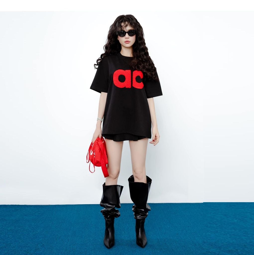 Áo AC Bông Xù Boxy Unisex - Trắng Chữ Đỏ