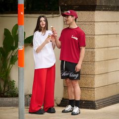 Quần Vải Nỉ Suông Thêu Logo Unisex - Đỏ