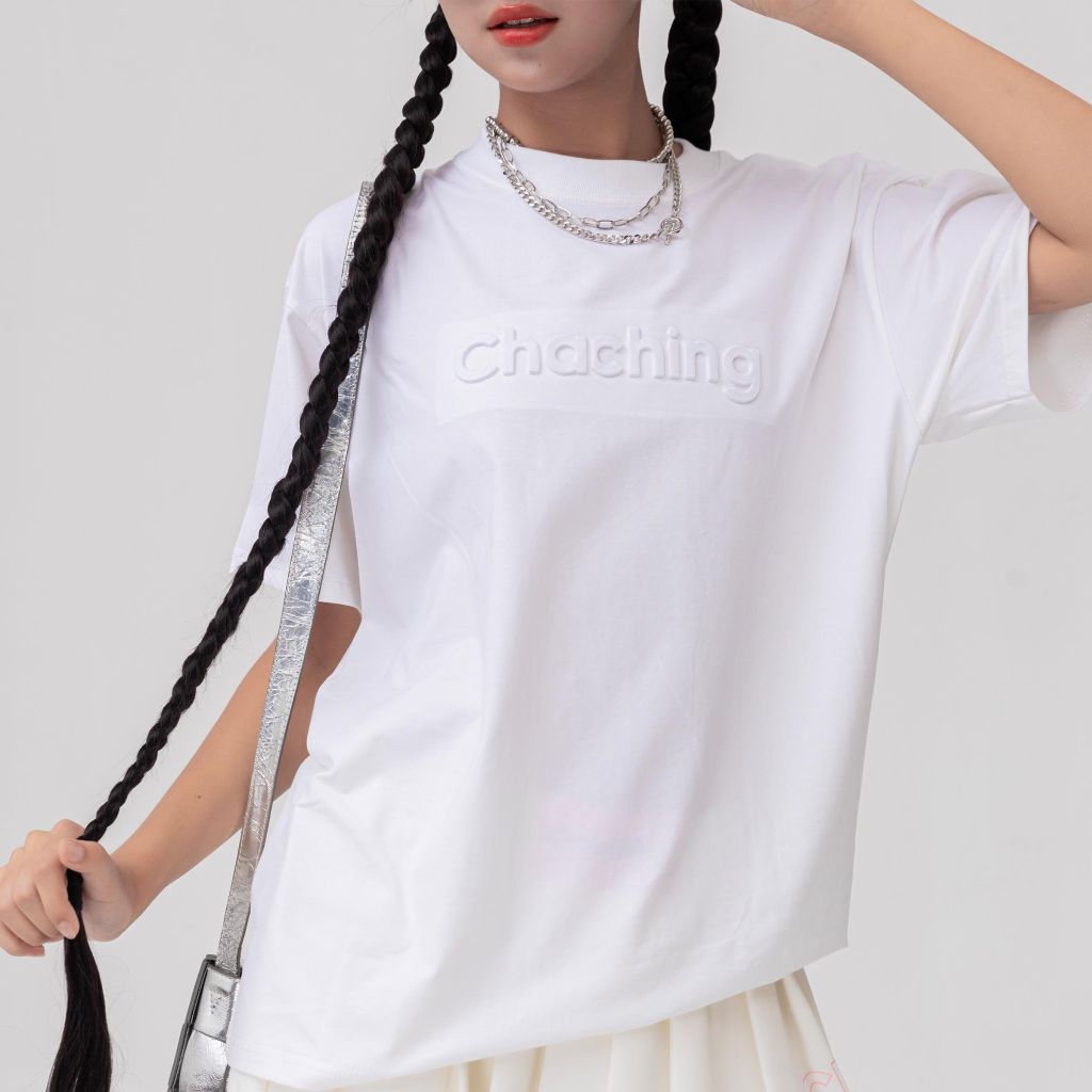 Áo Thun Hoạ Tiết Chữ Dập Nổi - Trắng