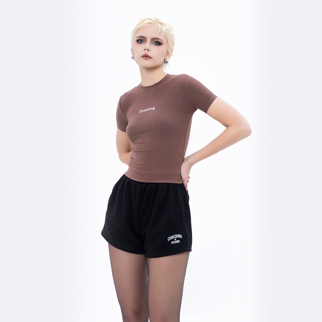 QUẦN SHORT NỈ THÊU LOGO - ĐEN