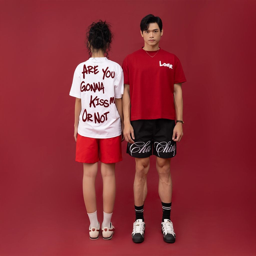 Áo Thun Couple Họa Tiết Lover Bông Xù - Trắng