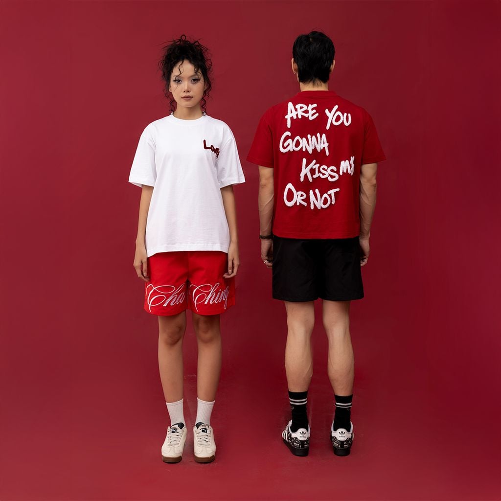 Áo Thun Couple Họa Tiết Lover Bông Xù - Trắng