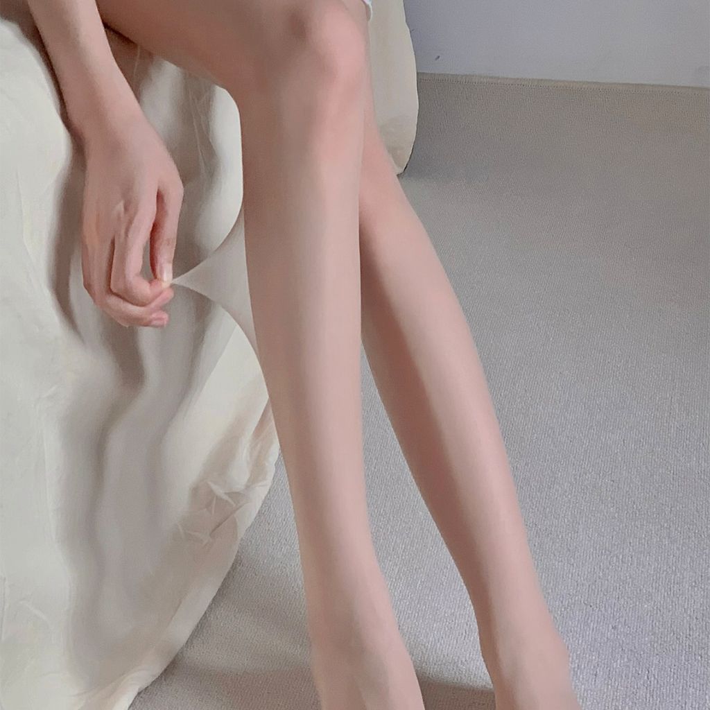  CHACHING STOCKING – Beige Sheer Tights 