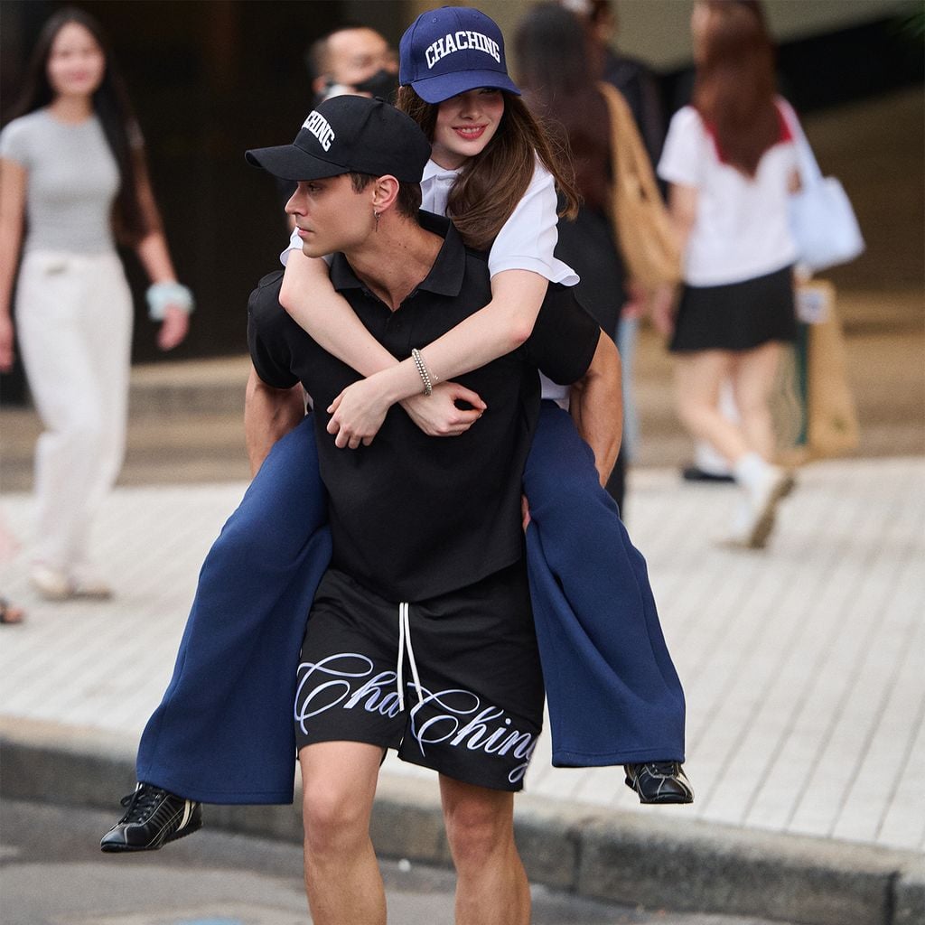 Quần Vải Nỉ Suông Thêu Logo Unisex - Xanh dương