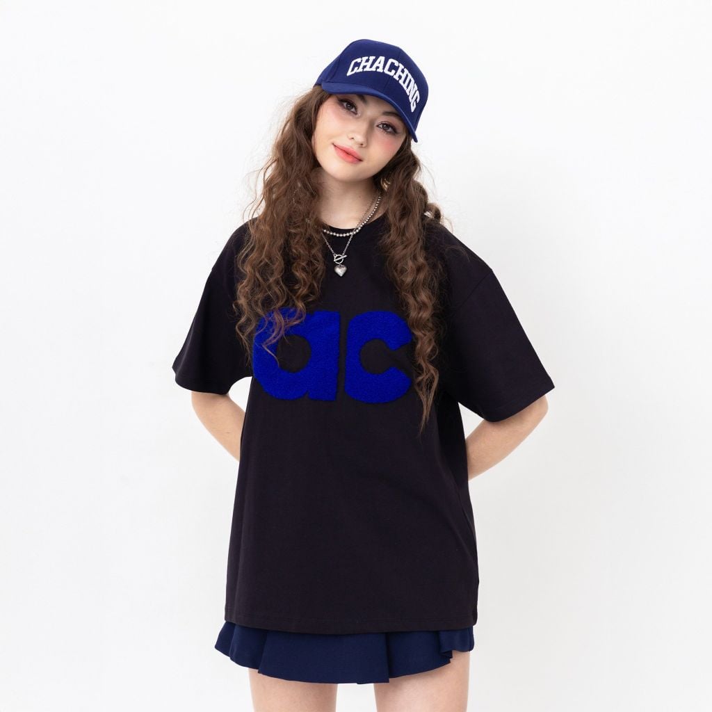 Áo AC Bông Xù Boxy Unisex - Đen Chữ Xanh