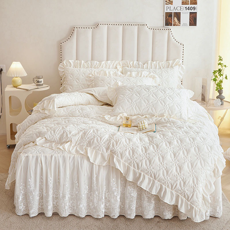 Sét 4 món ga đũi, thêu ren; sợi bông đậu nành an toàn cho da