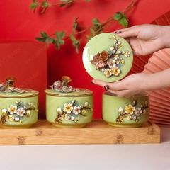 Bộ 03 hũ mứt hoa đào đắp nổi kẻ chỉ vàng
