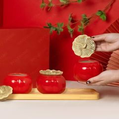 Khay 3 hũ mứt quả hồng men đỏ – Quà Tết gốm sứ Bát Tràng cao cấp