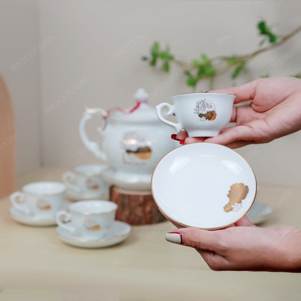 Bộ ấm trà Đài Các Giáp Thìn 2024 kẻ chỉ vàng