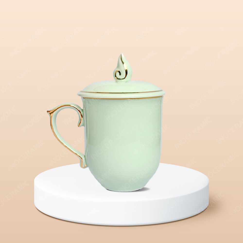 Ly sứ quai tim nắp ngọn lửa in logo