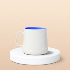 Ly sứ hiện đại quai vuông lòng màu in logo