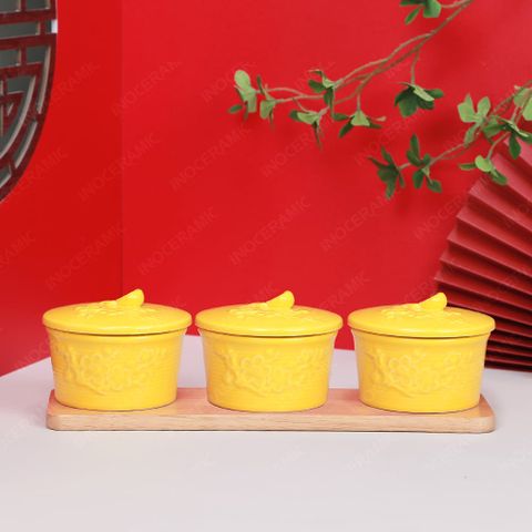 Bộ 03 hũ mứt hoa mai men vàng